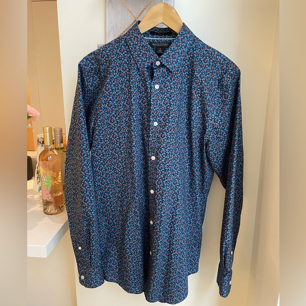 Floral pattern Banana Republic Button Up